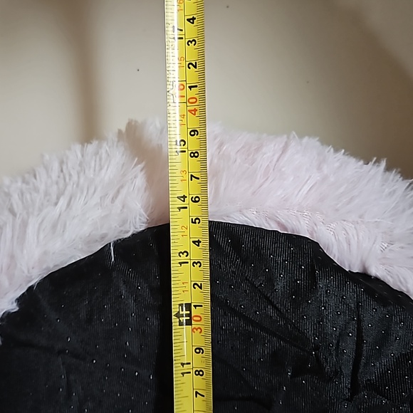 Calming Soft Light Pastel Small Pet Bed NWOT - Picture 8 of 9